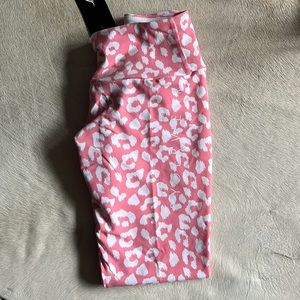Ryderwear baby pink cheetah leggings